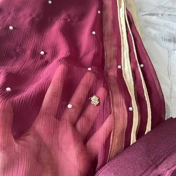 Pakistani Indian Dress - Picture 9 of 13